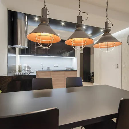 Domotel Waterlane 아파트