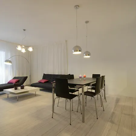 Domotel Waterlane 그단스크